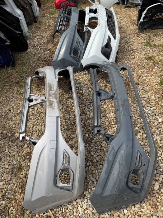 Bara fata + grila Dacia Logan 3 2020/2021/2022/2023