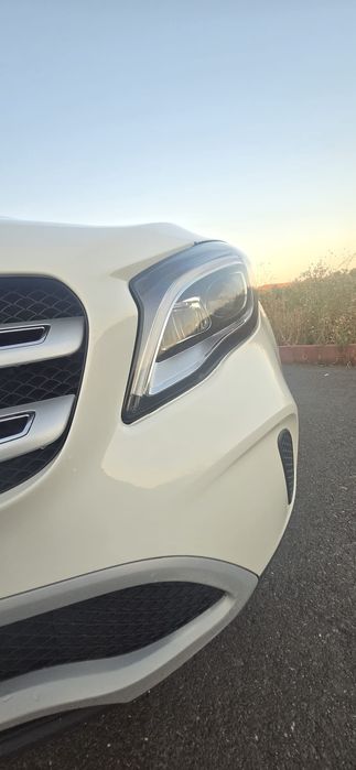 Mercedes Benz GLA 160 D 1.5