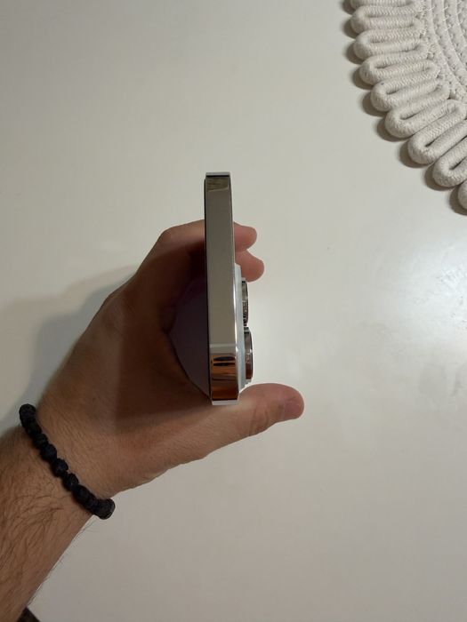 Iphone 14 pro silver