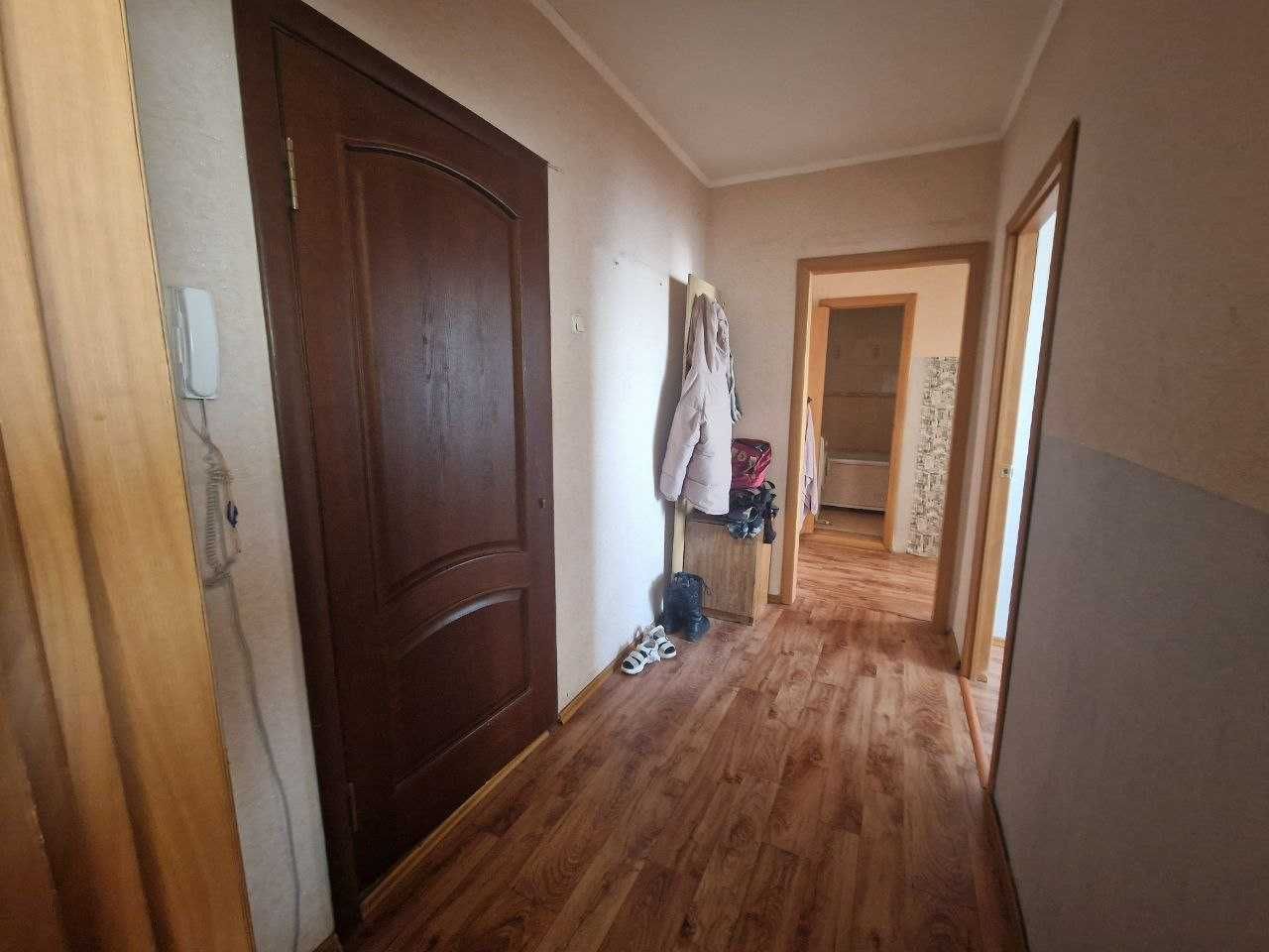 Продам 2 комнатную квартиру в 7мкр