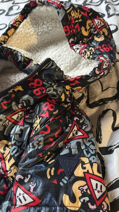 Бебешко яке Guess