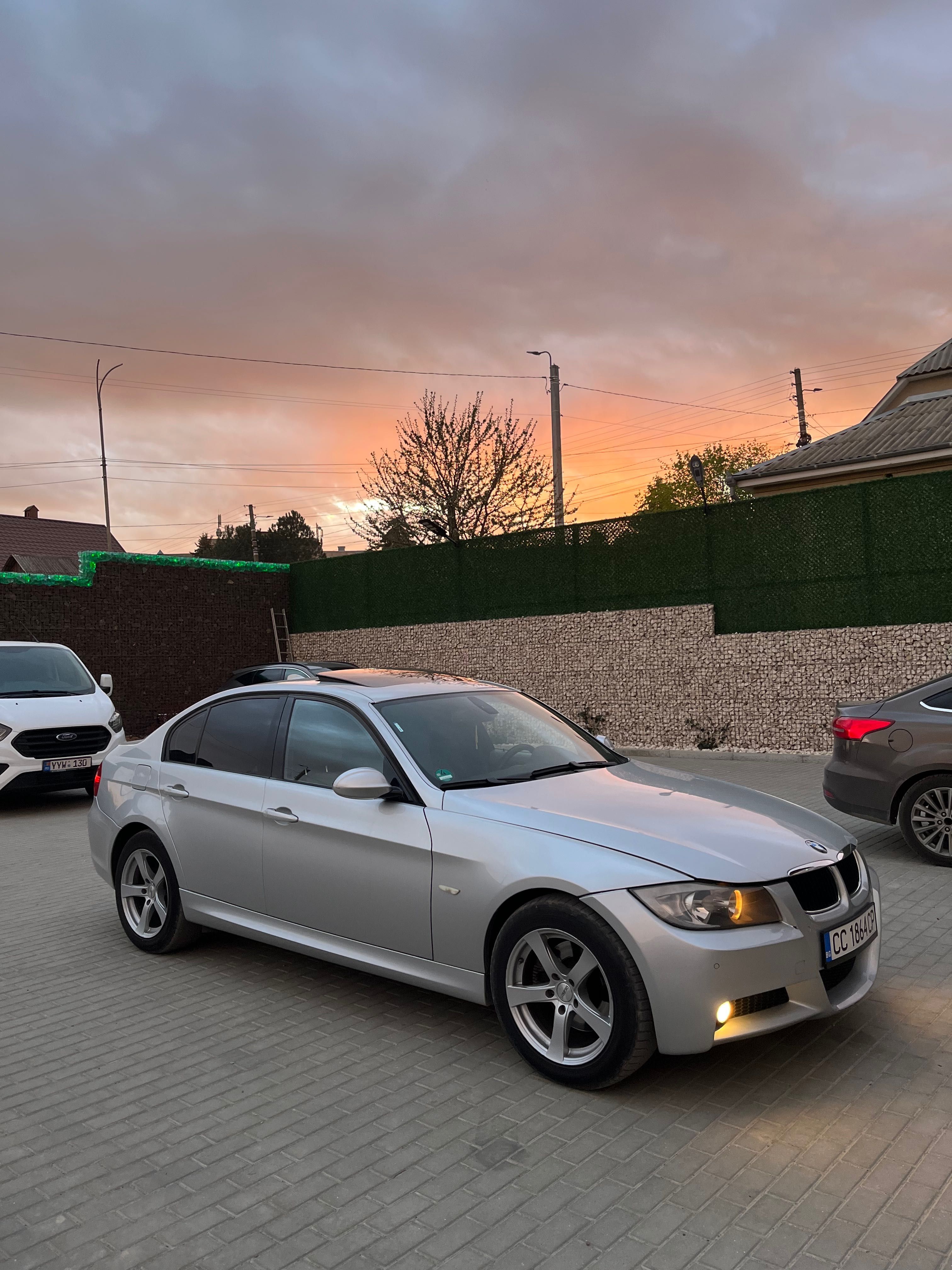 BMW Seria 3 M-Pack uzina