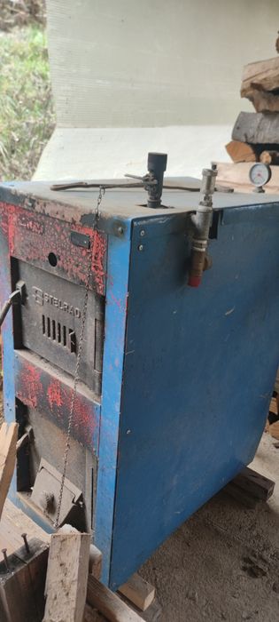 Vând centrala pe lemne 30 kw