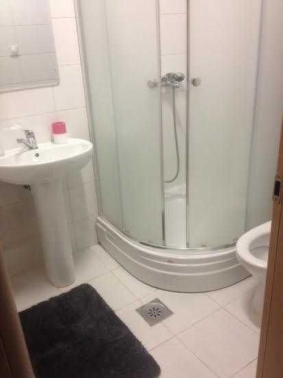 Дава се под наем Двустаен апартамент в Бургас, Славейков - 59 кв.м за 229.5 € - Снимка #4