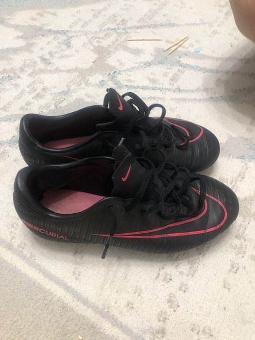 Продам бутсы найк