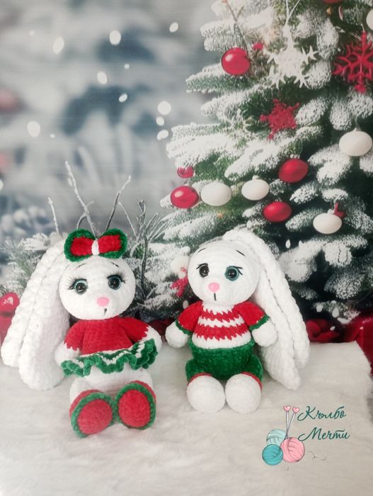 Коледни зайчета - ръчно изплетени на една кука