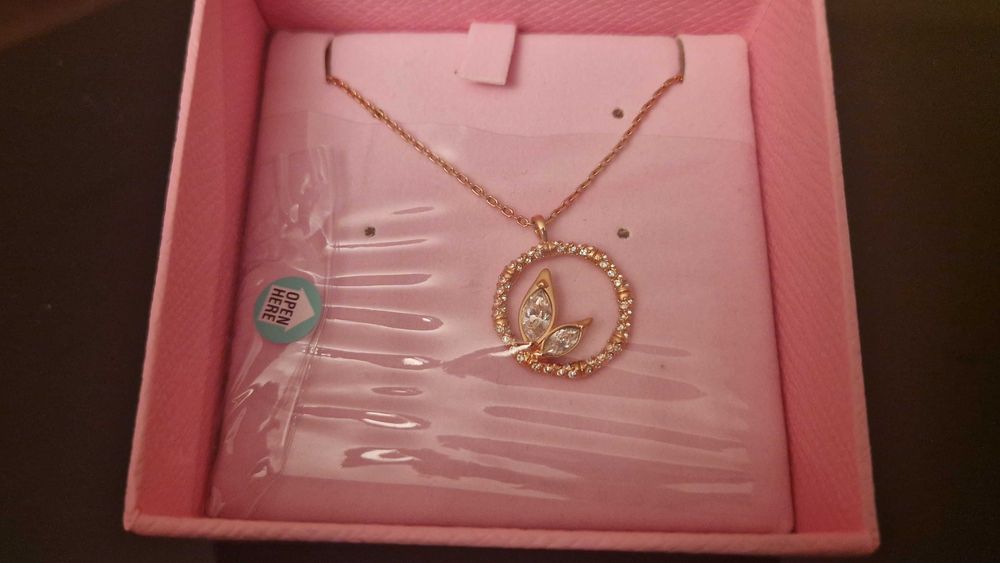 Колие Swarovski Dellium