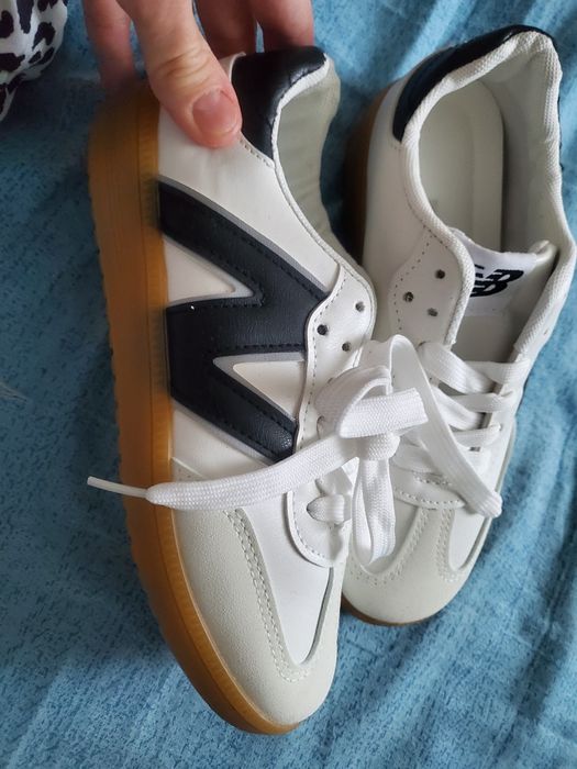 Новые кеды в школу.не пригодились