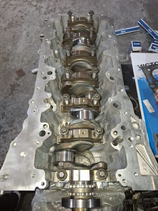 Motor n57d30a 245/306cai nou 0km