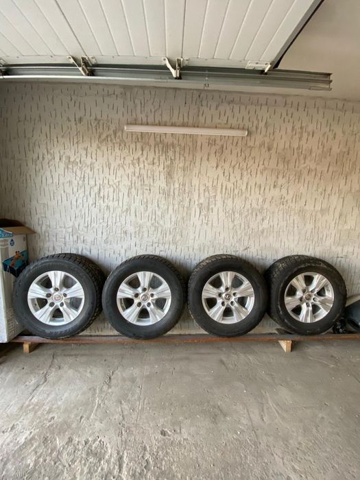 Шины BLIZZAK 285/60 R18