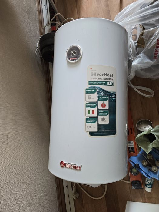 Продам бойлер б/у на 50 литров