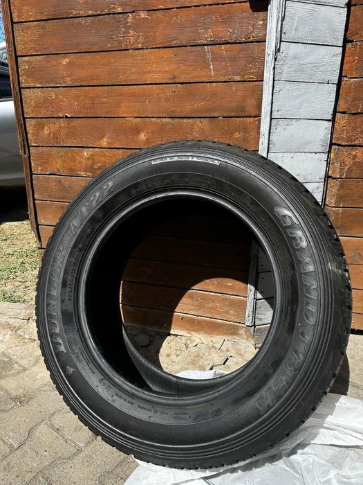 Продам шины Dunlop AT22 Grandtrek (265/60R18)