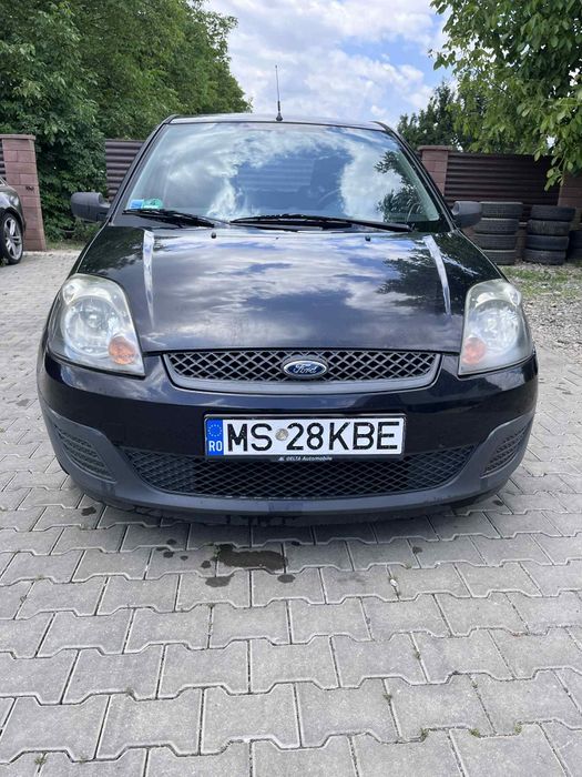 De vânzare autoturism Ford Fiesta     
Fabricat în anul 2006 pe benz