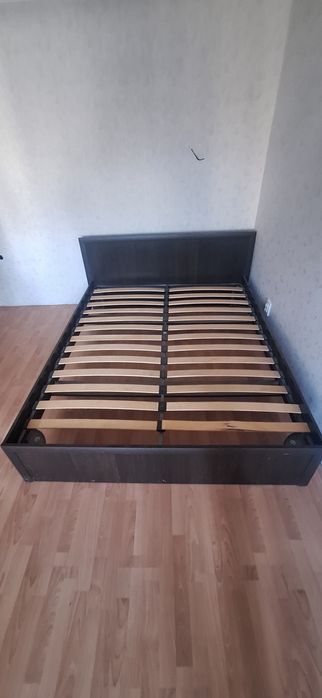 Кровать в хорошем качестве