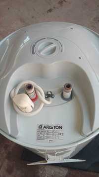 Продаётся водонагреватель Аристон-80 л. в отличном рабочем состоянии"