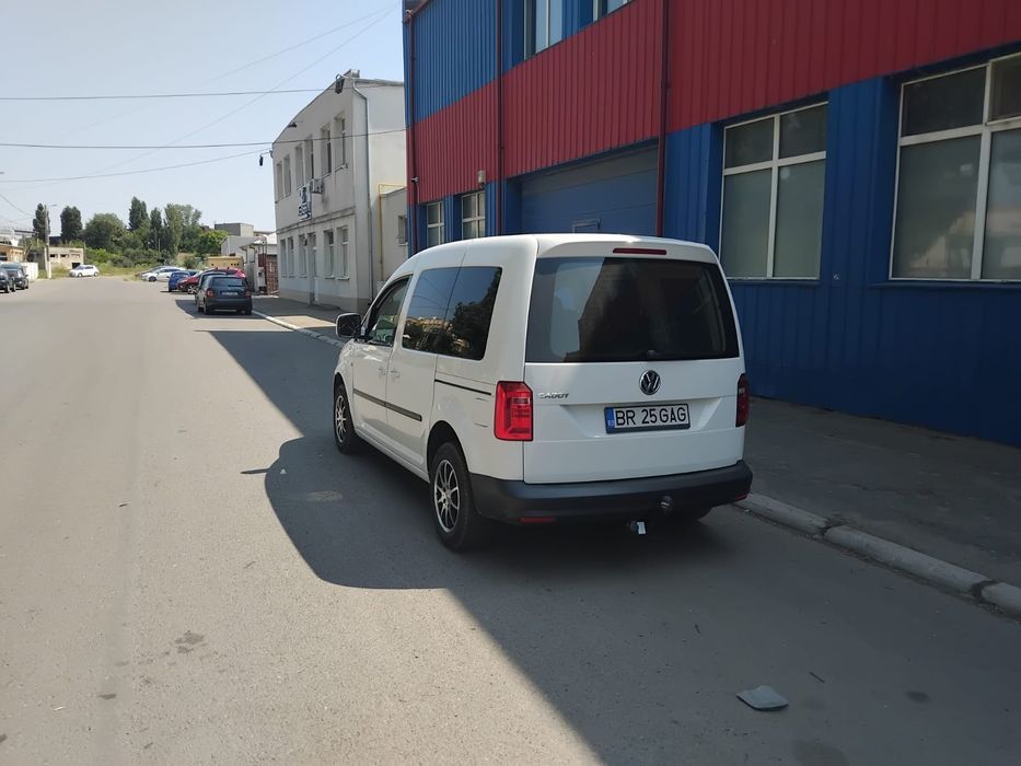 Vând vw caddy 1.6 diesel