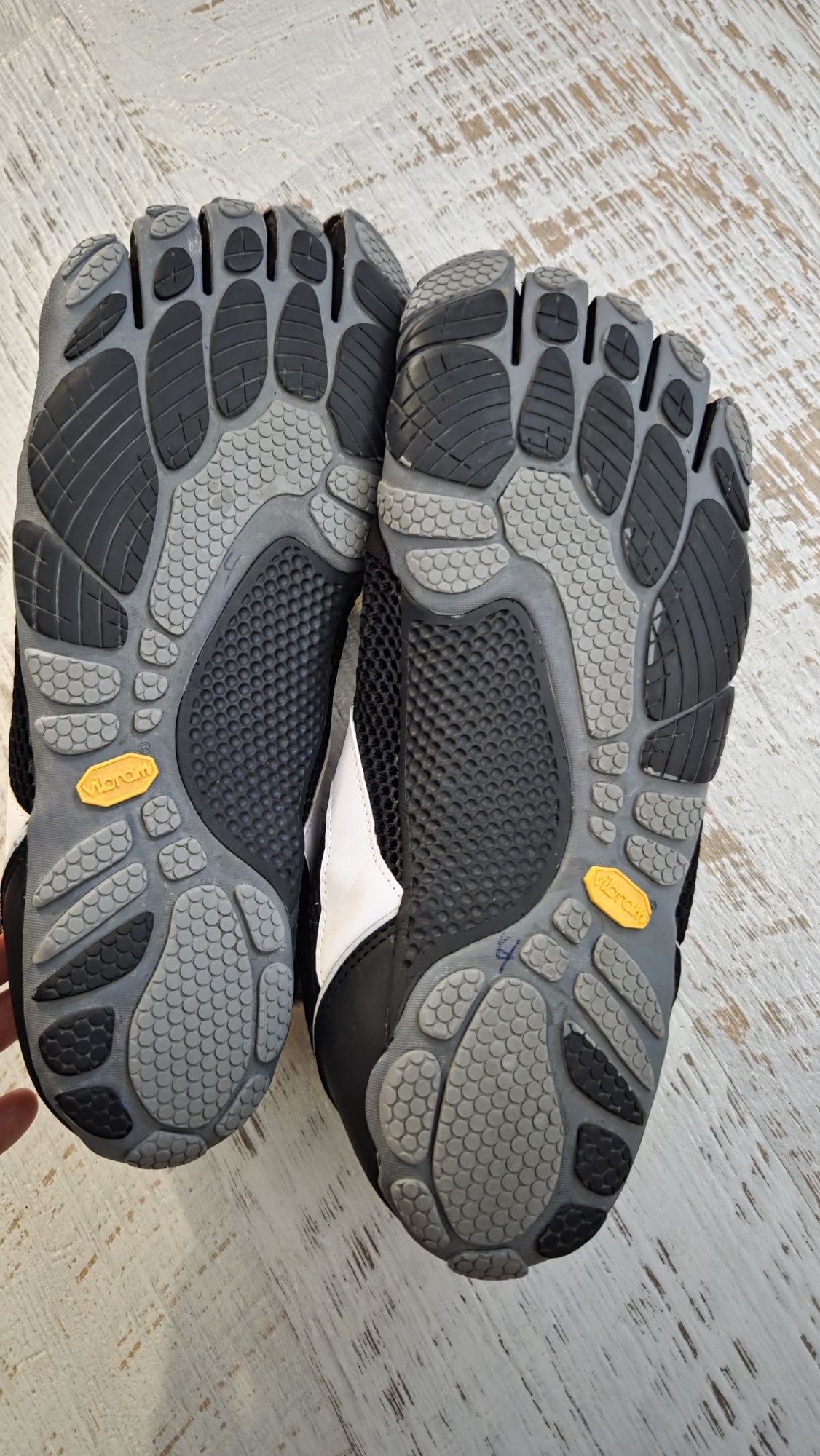 vibram fivefingers номер 47