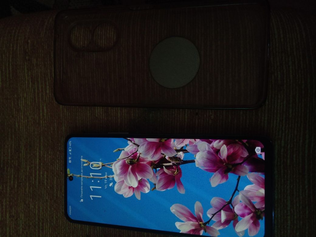 Продавам   HUAWEI  nova 10 SE