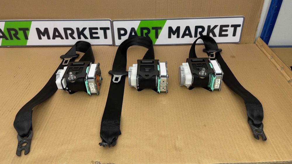 Задни колани комплект AUDI A8 / S8 D4 4H0857807K 4H0857805E