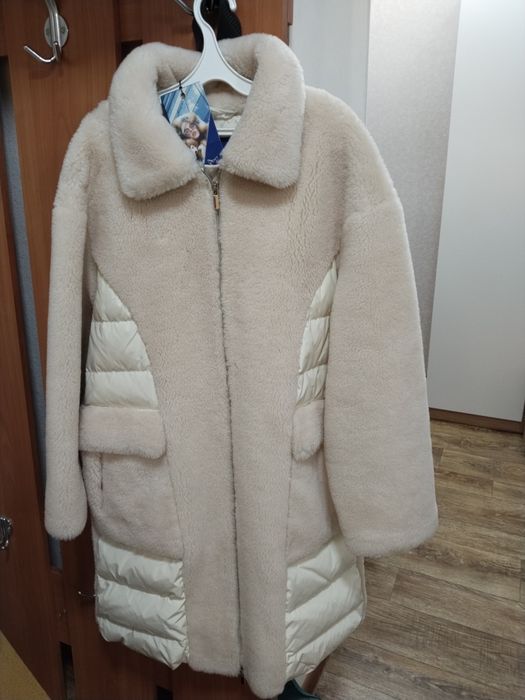 Продам шубку натуральный мех .