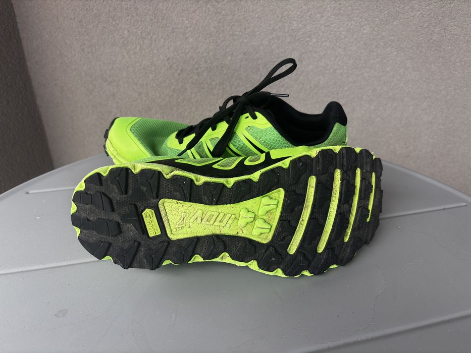 Inov8 trailfly v2