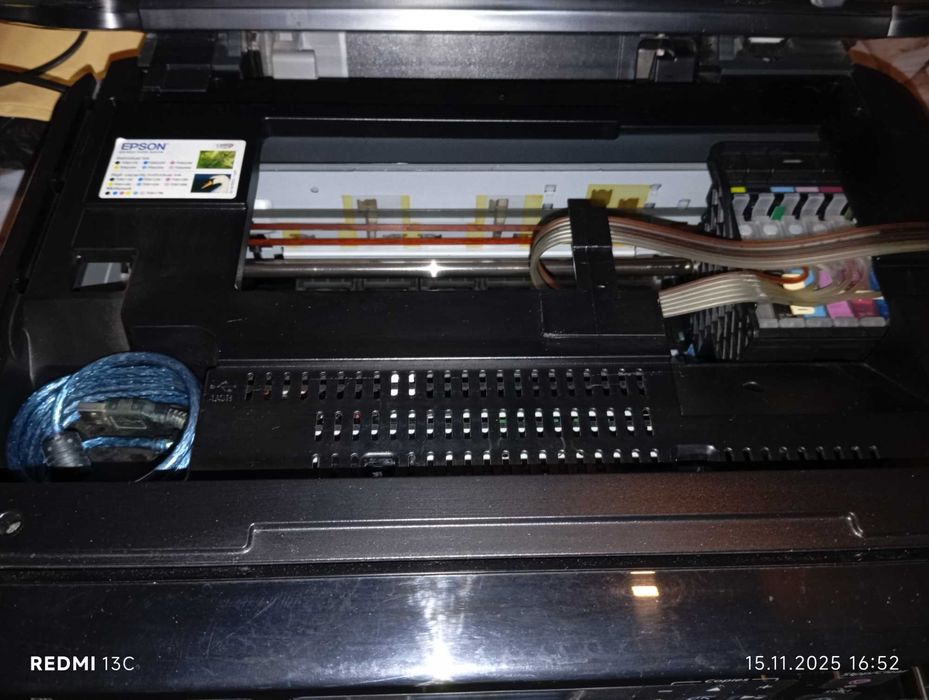 Продаётся принтер 3в1 epson tx650,6 цветов