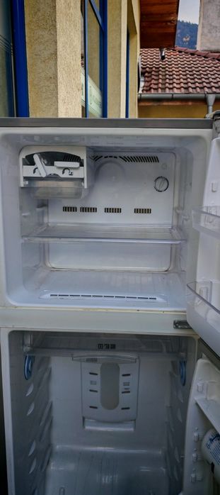 Хладилник Самсунг