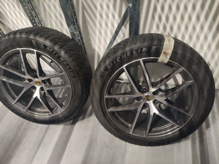 Джанти с гуми 295/40/20 за Porsche