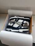 Lv Trainers (louis vuitton) black/white