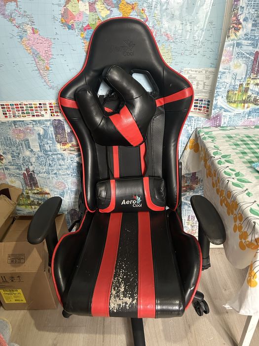 Игровое кресло отдам даром