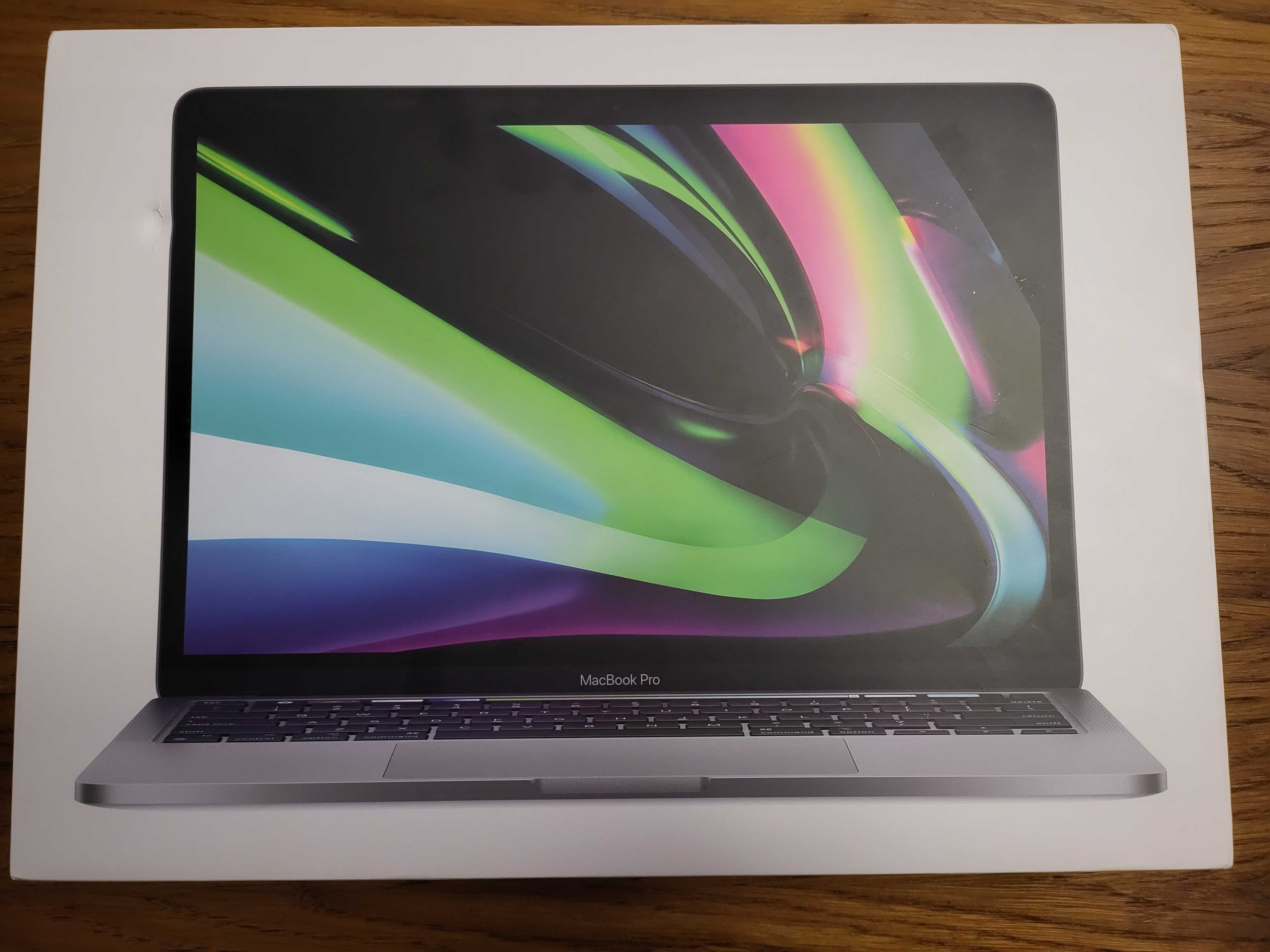 Apple MacBook Pro 13 M2 256GB 2022 MNEP3 Чисто нов