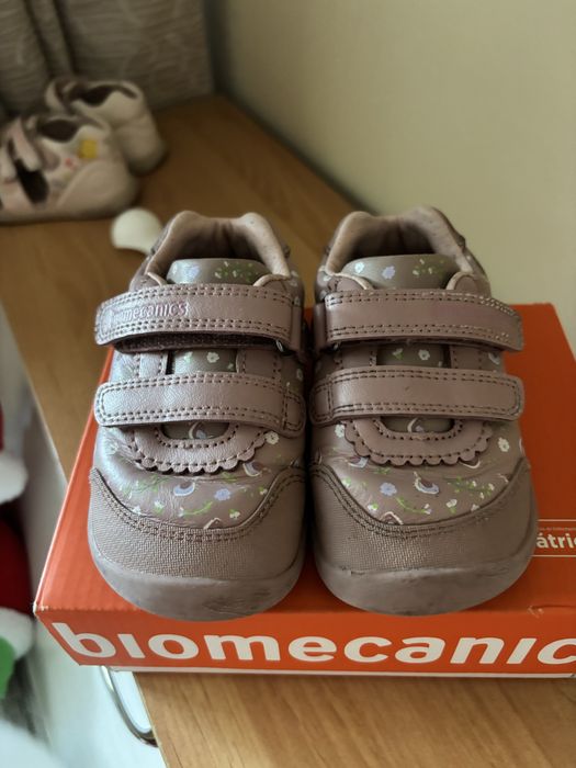 Обувки Biomecanics 21 номер