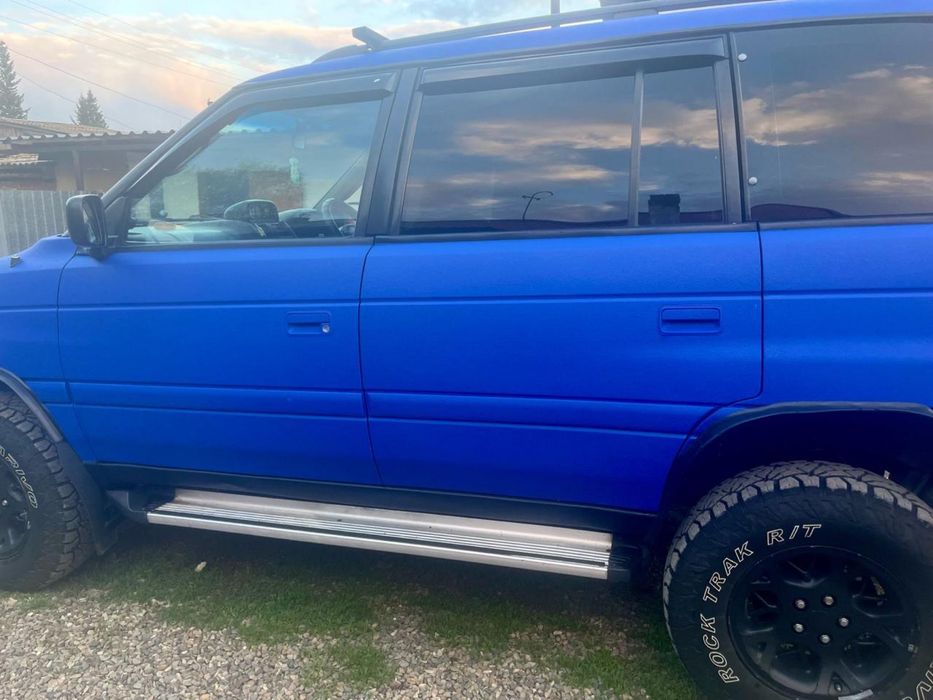 Продам автомобиль Mazda MPV