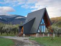 Cabane A-Frame din lemn
