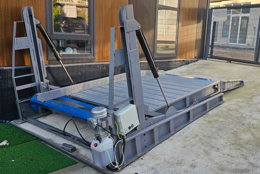 Платформа на 2 нива