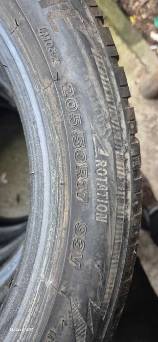 Гуми 205/50/17 Bridgestone Blizzak Lm05Z