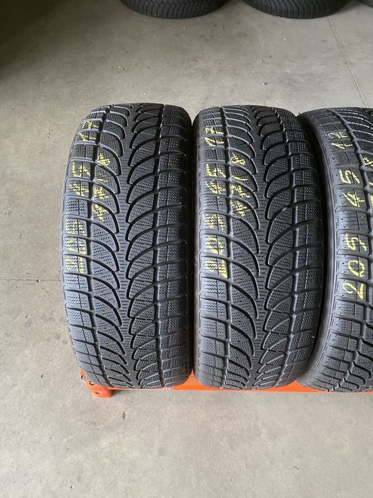 Avelope iarna 205/45/17 Bridgestone Blizzak LM-32 205 45 17 R17