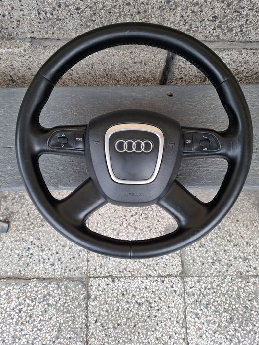 Мулти кожен волан с аербег за ауди А4 А5 А6 ку5 ку7 и др.