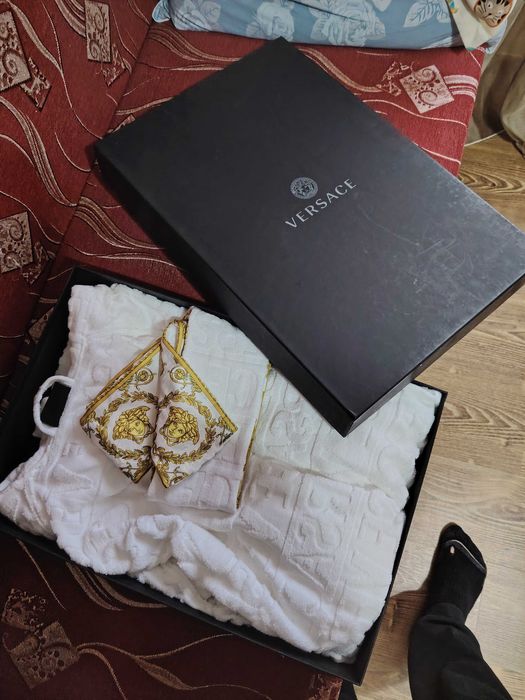 Versace halat de baie