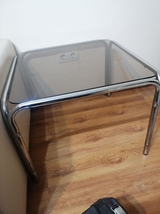 Стъклени холни маси