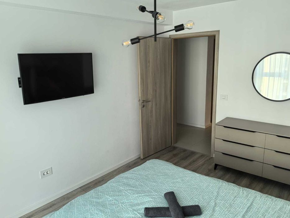 Regim hotelier Coresi 2 camere decomandat lux