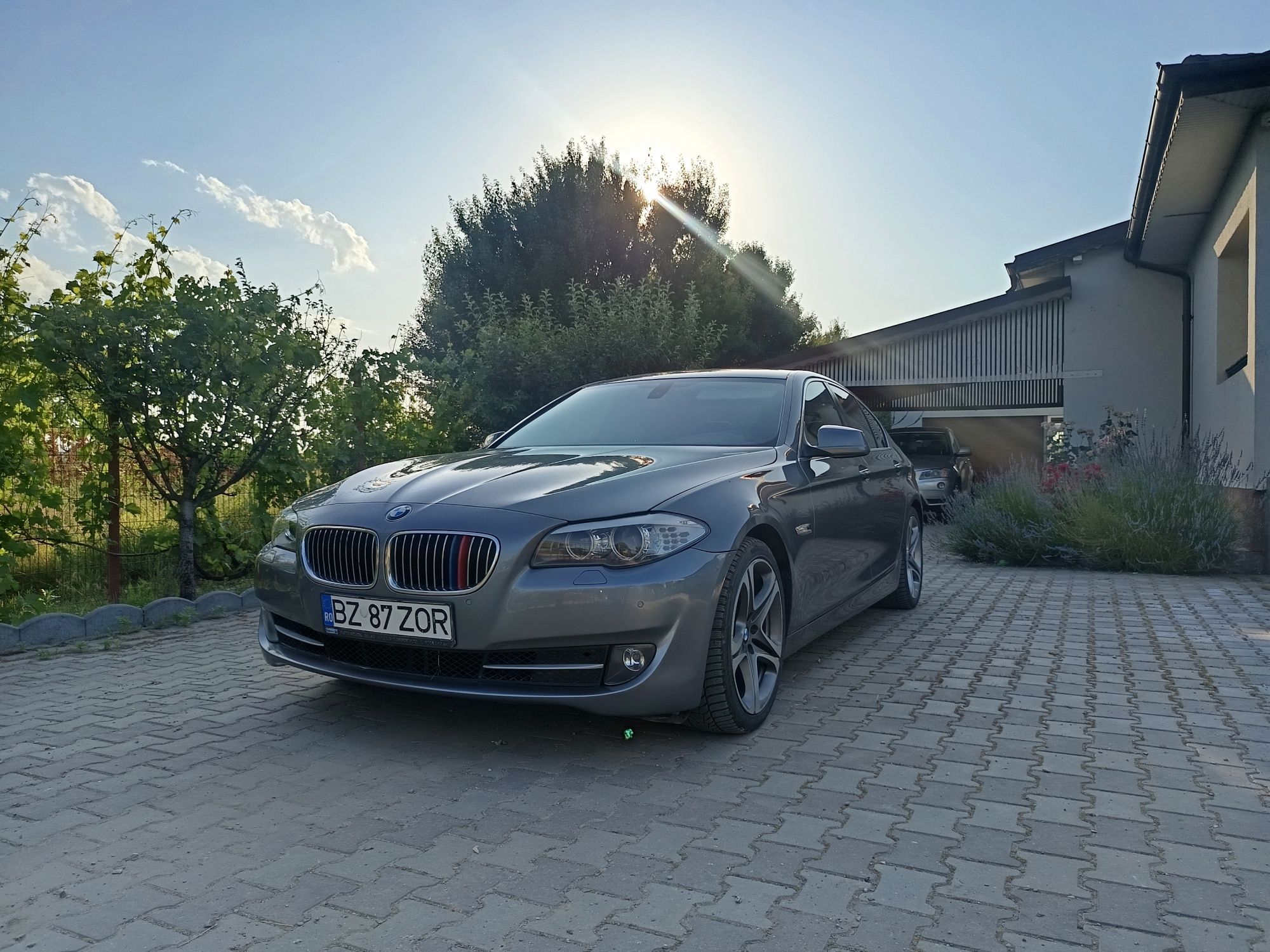 Vând BMW f 10 2.0 diesel
