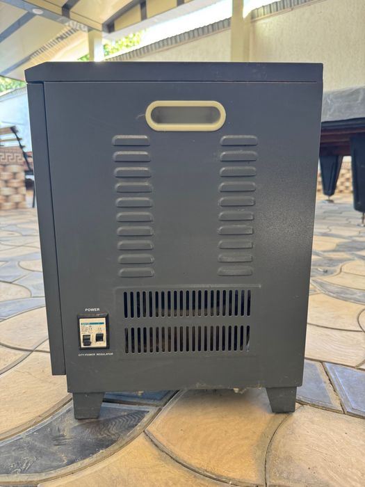 Стабилизатор VOLTRA для дома или квартиры