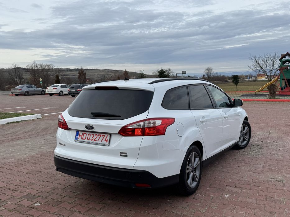 Vând Ford Focus Mk3 Motor 1.0 Benzină EcoNetic An 2014 Import Austria