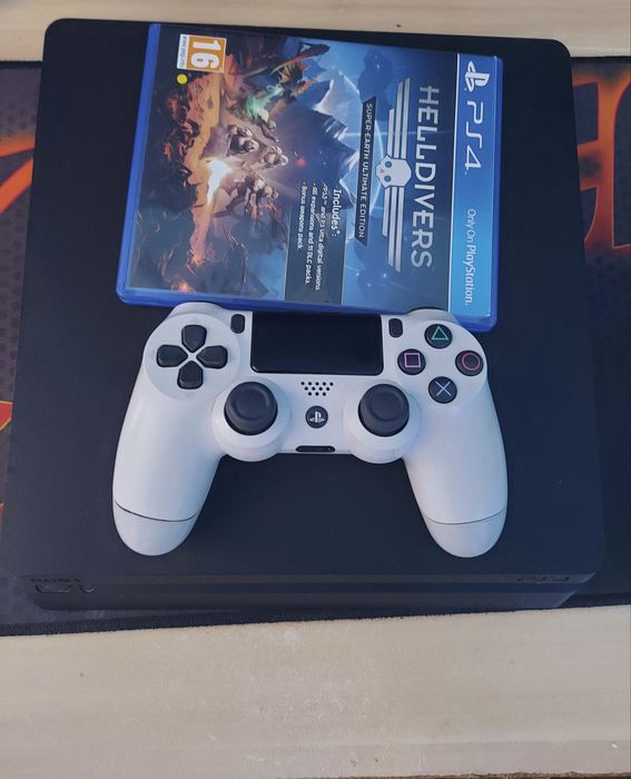 PlayStation 4 slim 500gb