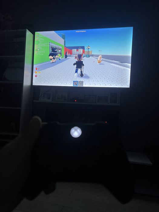 Xbox one+joc far cry 5+maneta xbox one