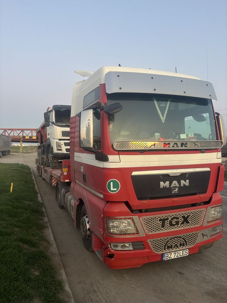Se vinde ansamblu sau separat, cap tractor, trailer predare leasing!