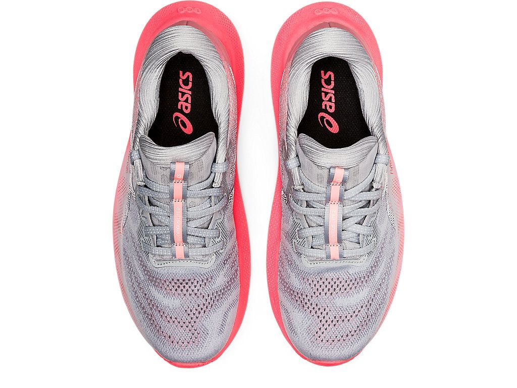 Маратонки Asics Gel Nimbus и Gel Kayano чисто нови