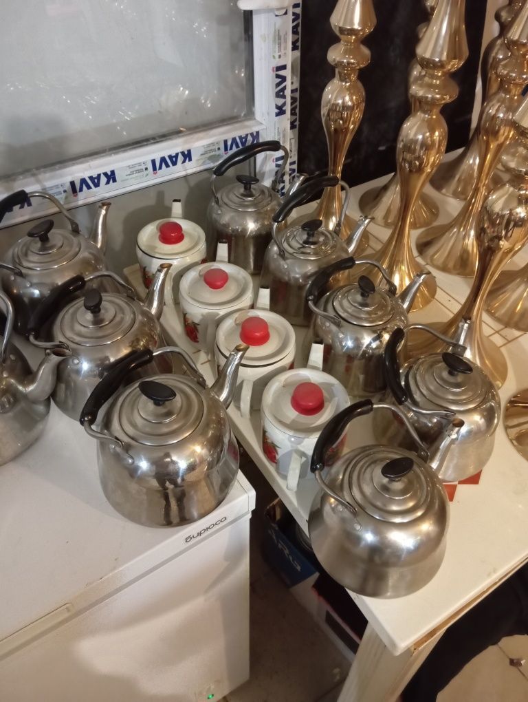 Чайники эмалированые а так же из нержавейки