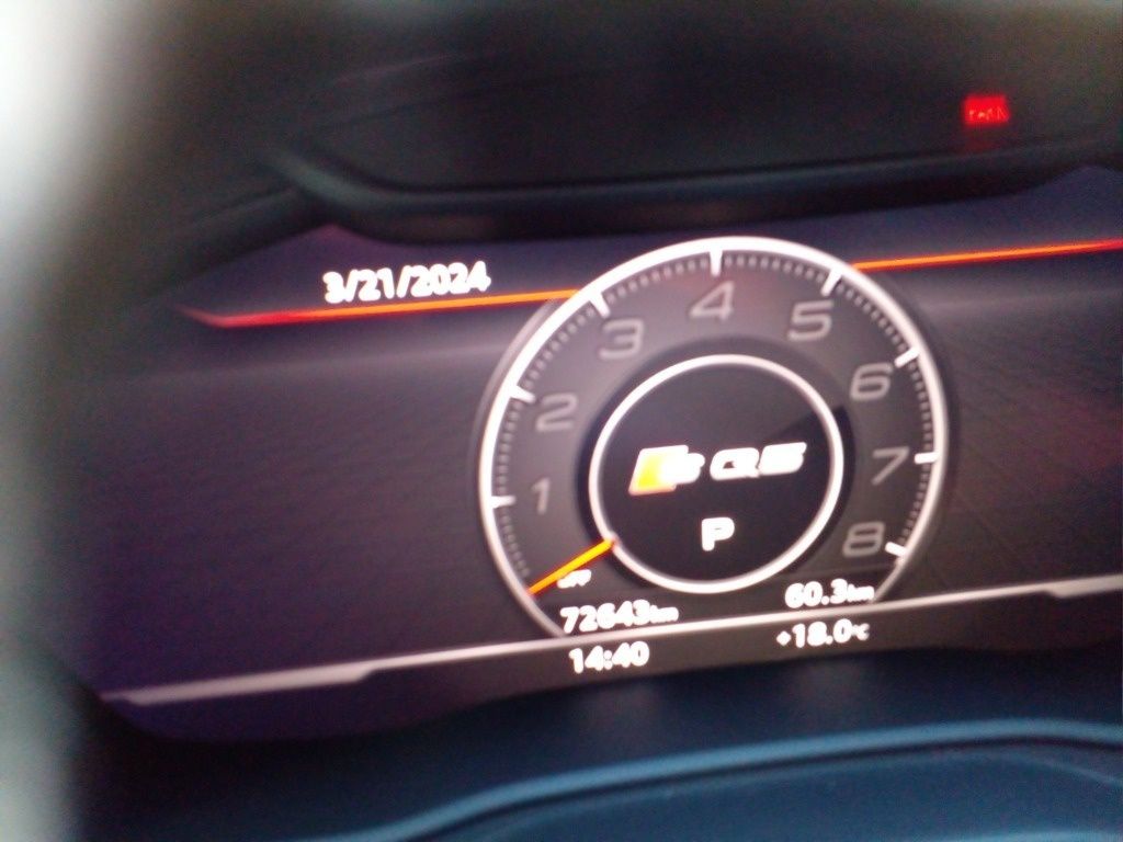Ауди SQ5 PRESTIGE 2019 г.72600км.